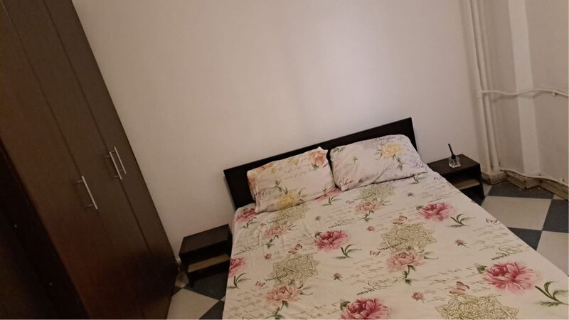 Mosilor, Eminescu, langa Pitza Hut,